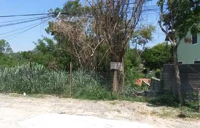 Imagem: O terreno possui 675m² de Área e está localizado em Maria