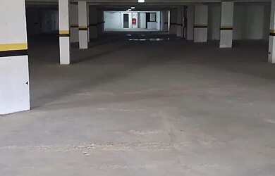 Imagem 12: Vendo apartamento na Av. Cavalhada com 3 quartos e vaga de garagem coberta