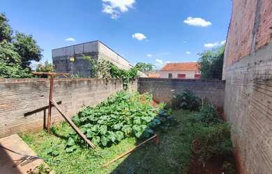 Imagem 9: Casa geminada para venda com 3 quartos na Zona Norte de Londrina