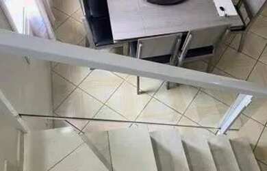 Imagem 14: Sobrado em Rua Hellena Betecek - Butiatuvinha - Curitiba/PR