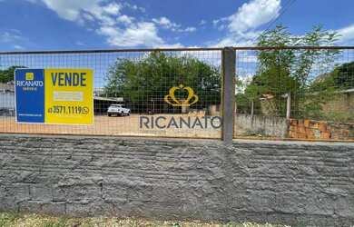 Imagem: O terreno possui 3.000m² de Área e está localizado em Plano