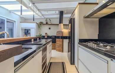 Imagem 13: Casa em condomínio com 190 metros 4 quartos 2 vagas no bairro Tristeza...