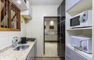 Imagem 12: Casa em Hípica. Piscina, Churrasqueira, Área de serviçoe161m² de Área