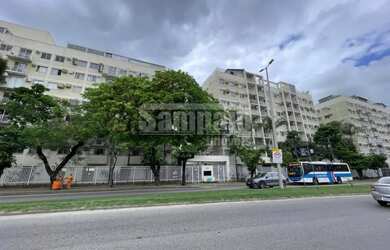 Imagem: O apartamento possui 3 Dormitórios, 3 Banheiros, 1 Vaga na