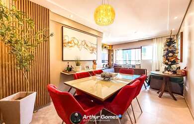 Imagem: O apartamento possui 3 Dormitórios, 3 Banheiros, 2 Vagas na