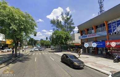 Imagem: O depósito possui 1 Vaga na garagem, 31m² de Área e está