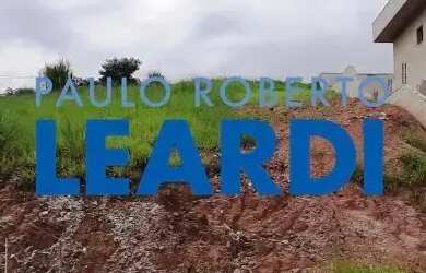 Imagem: O terreno possui 300m² de Área e está localizado em Louveira