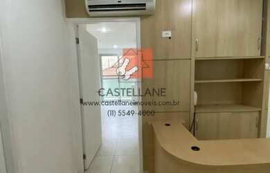 Imagem: O depósito possui 1 Vaga na garagem, 42m² de Área e está