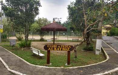 Imagem: O apartamento possui 1 Dormitório, 1 Banheiro, 5 Vagas na garagem