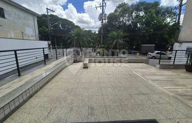 Imagem: O depósito possui 1 Vaga na garagem, 30m² de Área e está