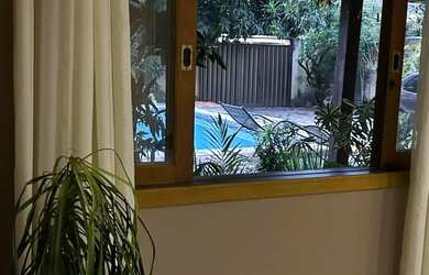 Imagem 1: Duas casas no mesmo terreno