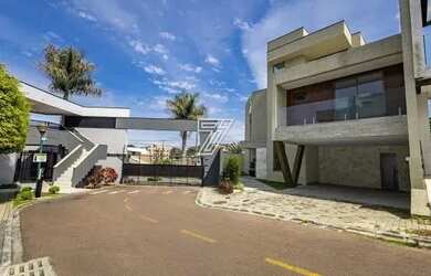 Imagem: A casa em condomínio possui 3 Dormitórios, 4 Banheiros, 4