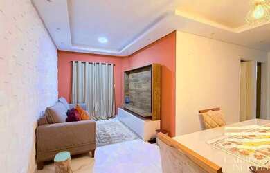 Imagem: O apartamento possui 2 Dormitórios, 1 Banheiro, 2 Vagas na