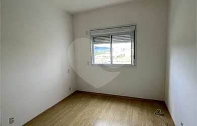 Imagem: O apartamento para alugar possui 1 Dormitório, 1 Banheiro