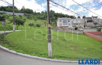 Imagem: O terreno possui 475m² de Área e está localizado em Tamboré