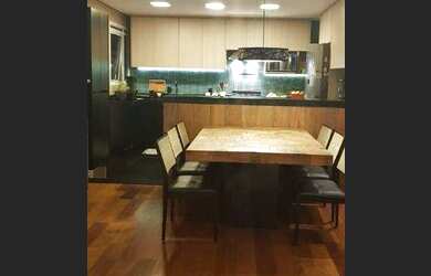 Imagem: O apartamento possui 3 Dormitórios, 4 Banheiros, 2 Vagas na