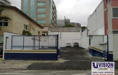 Imagem: O terreno possui 330m² de Área e está localizado em Bairro