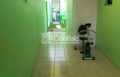 Imagem 8: Casa Padrão. Churrasqueira, Área de serviço, 200m² de Áreae3 Vagas...