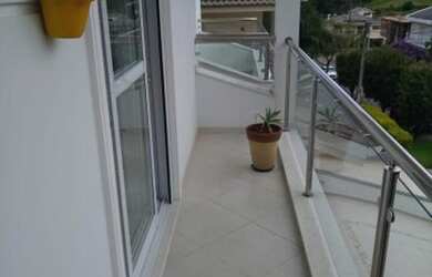 Imagem 14: Casa de Condomínio com 4 Suítes à Venda em Arujá Ville, 230 m²