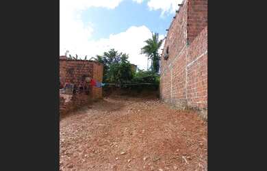 Imagem 1: Terreno na paupina pra vender 6x16 no ponto de contruir