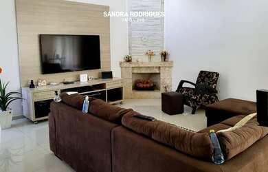 Imagem 5: Casa de Condomínio com 4 Suítes à Venda em Arujá Ville, 230 m²