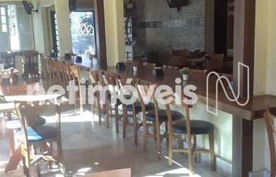 Imagem: O depósito possui 230m² de Área e está localizado em Lourdes