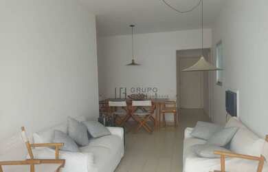 Imagem: O apartamento possui 3 Dormitórios, 2 Banheiros, 1 Vaga na