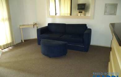 Imagem: O studio possui 1 Dormitório, 1 Banheiro, 1 Vaga na garagem