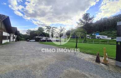 Imagem: O depósito possui 10.000m² de Área e está localizado em