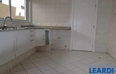 Imagem 9: CASA EM CONDOMÍNIO - TAMBORÉ - SP