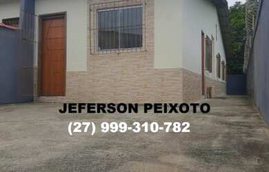 Imagem: A casa possui 3 Dormitórios, 1 Banheiro, 1 Vaga na garagem