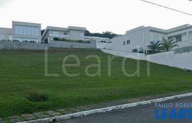 Imagem: O terreno possui 528m² de Área e Imóvel novo e está localizado