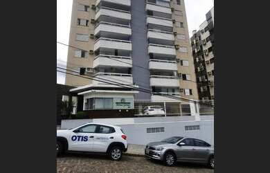 Imagem: O apartamento possui 3 Dormitórios, 2 Banheiros, 2 Vagas na