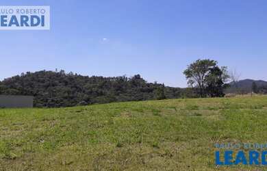 Imagem: O terreno possui 770m² de Área e está localizado em Tamboré