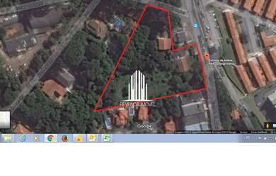 Imagem: O terreno possui 5.600m² de Área e está localizado em Granja