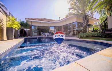 Imagem: A casa em condomínio possui 3 Dormitórios, 2 Banheiros, 5