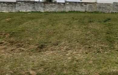 Imagem: O terreno possui 160m² de Área e está localizado em Alto