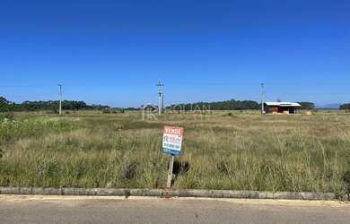 Imagem: O terreno possui 420m² de Área e está localizado em Arroio