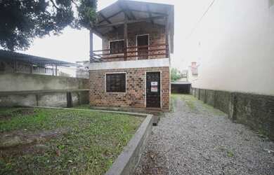 Imagem: A casa possui 2 Dormitórios, 1 Banheiro, 10m² de Área e