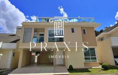 Imagem: A casa possui 4 Dormitórios, 5 Banheiros, 4 Vagas na garagem