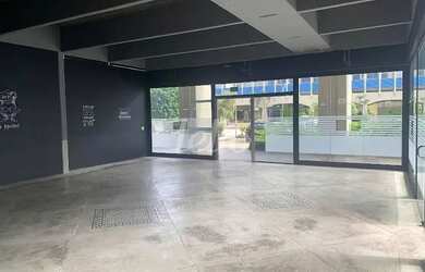 Imagem: O depósito possui 2 Vagas na garagem, 171m² de Área, Imóvel