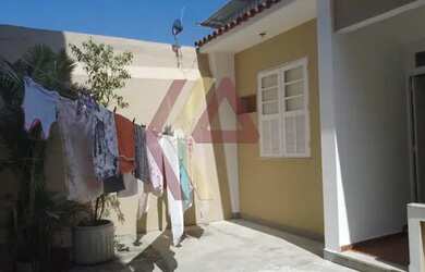 Imagem: A casa possui 2 Dormitórios, 1 Banheiro, 99m² de Área e