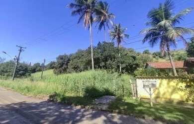 Imagem: O terreno possui 4600m² de Área e está localizado em Itaocaia