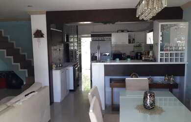 Imagem 8: Casa. Varanda, 3m² de Área, 3 Vagas na garageme3 Dormitórios