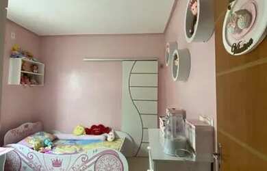 Imagem: A casa em condomínio possui 3 Dormitórios, 2 Banheiros, 2