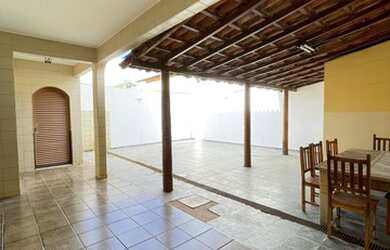 Imagem 12: Lindo Sobrado Na QNA 09. 100m² de Área, 2 Vagas na garageme4 Dormitórios