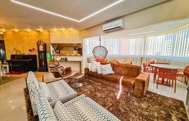 Imagem: O apartamento possui 4 Dormitórios, 5 Banheiros, 5 Vagas na