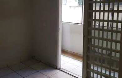 Imagem: O apartamento possui 2 Dormitórios, 1 Banheiro e está localizado