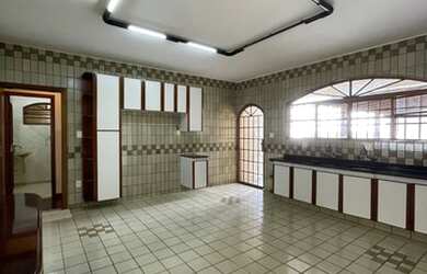 Imagem 8: Lindo Sobrado Na QNA 09. 100m² de Área, 2 Vagas na garageme4 Dormitórios