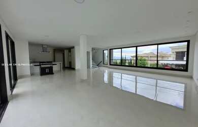 Imagem: Casa em Condomínio para Locação em Santana de Parnaíba